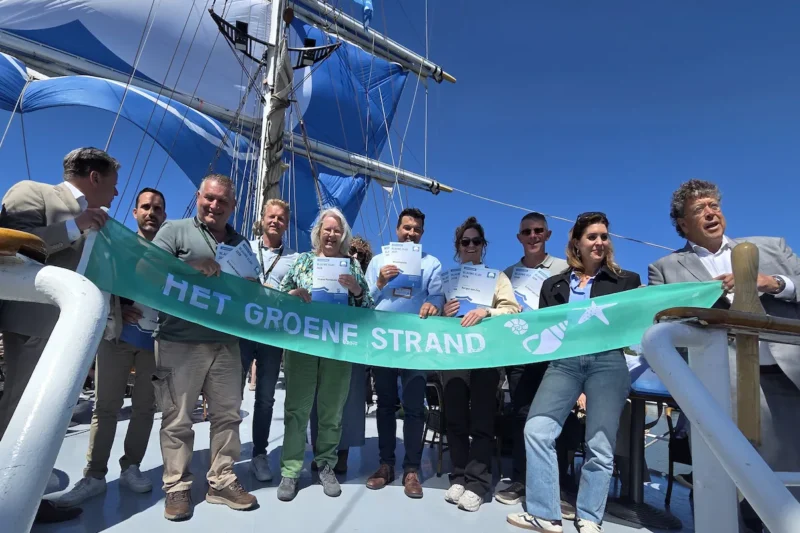 Alle stranden in Bergen krijgen Blauwe Vlag voor veilig strand