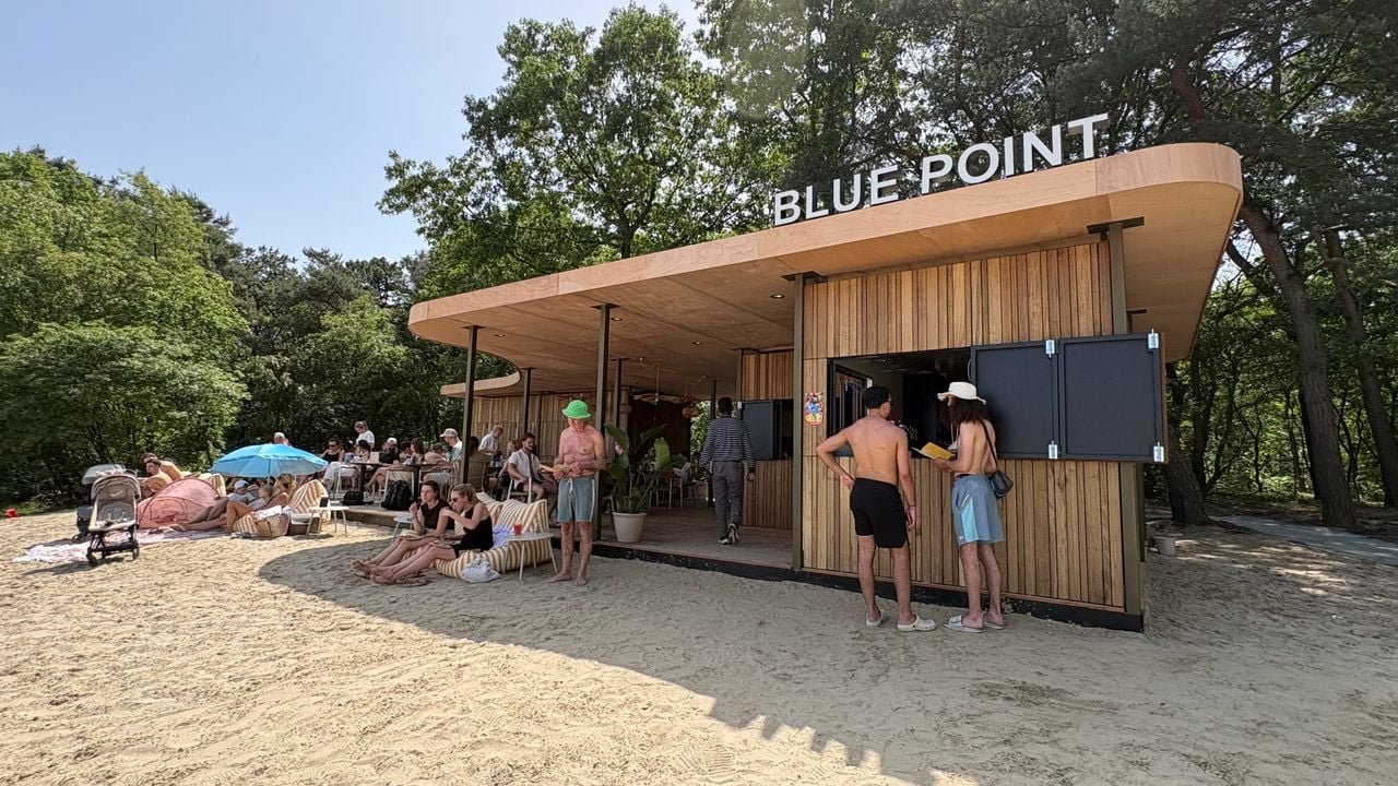 Strandtent 'Blue Point' aan de Galderse Meren (foto: Ruud Ritzen).